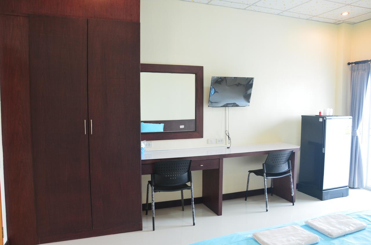Volinta Park Apartment Ράγιονγκ Εξωτερικό φωτογραφία