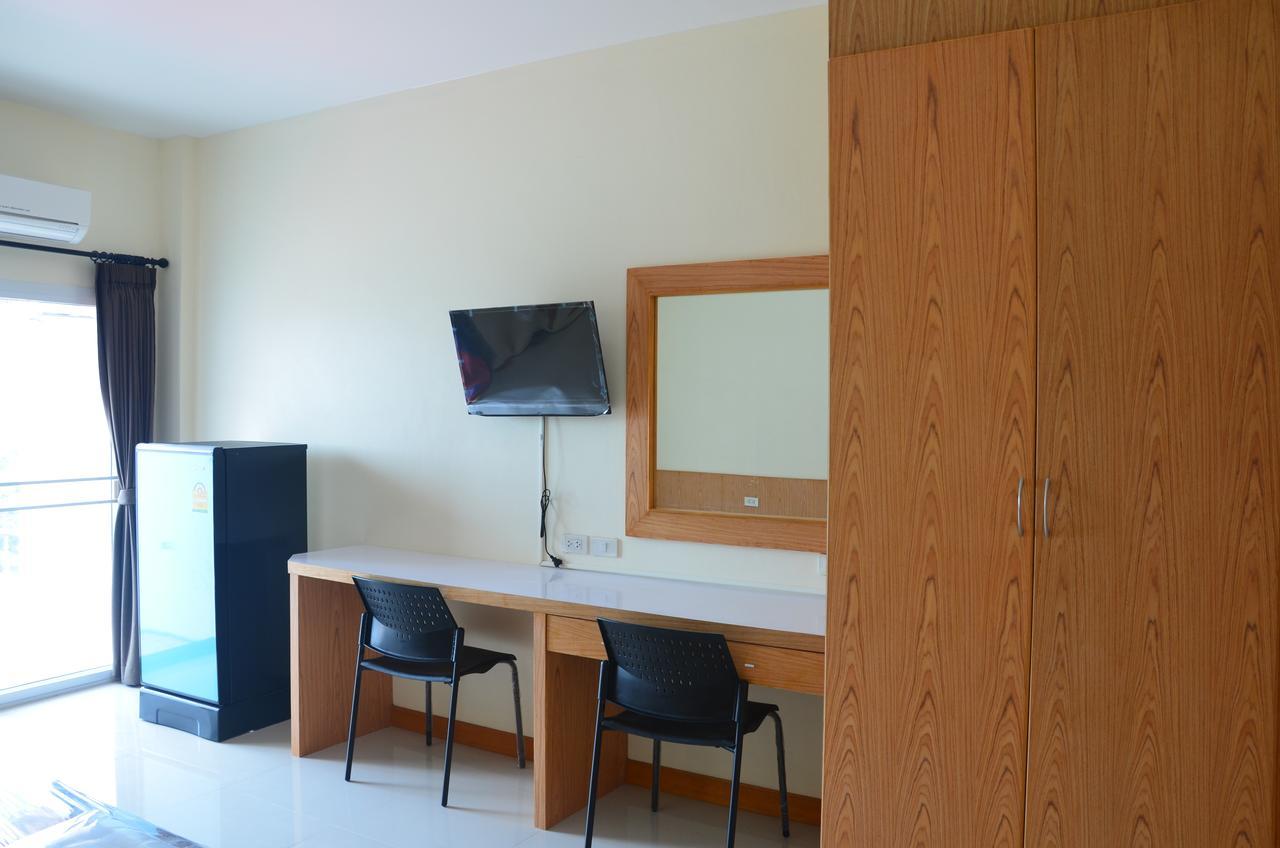 Volinta Park Apartment Ράγιονγκ Εξωτερικό φωτογραφία